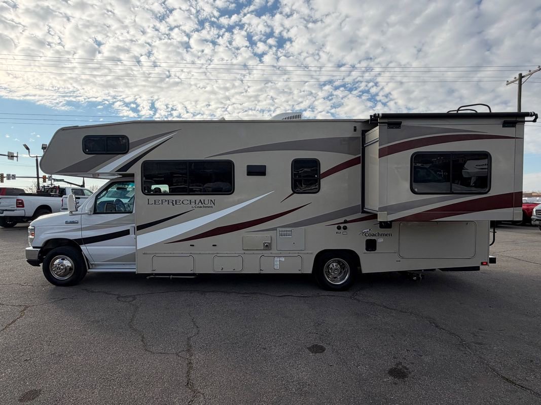 Used 2016 Ford E-350 and Econoline 350 Super Duty w/ Motorhome Prep Package RWD image 5