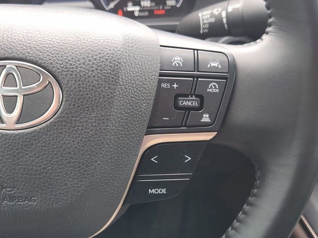 Used 2023 Toyota Crown XLE image 29