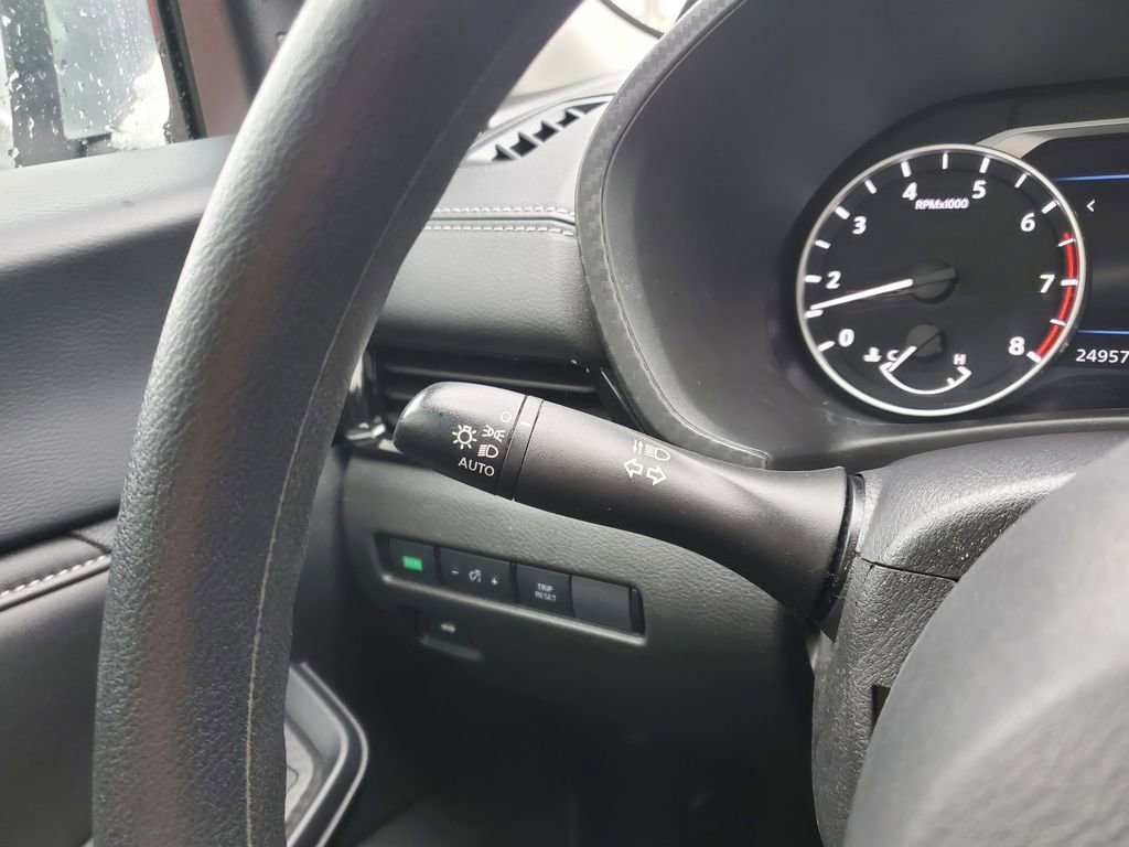 Used 2023 Nissan Sentra SV image 21