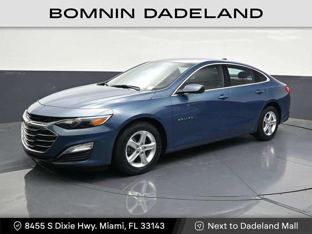 Used 2024 Chevrolet Malibu LS FWD image 1