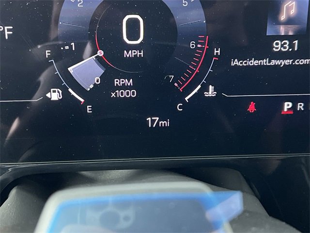 Certified 2025 GMC Yukon Elevation image 12