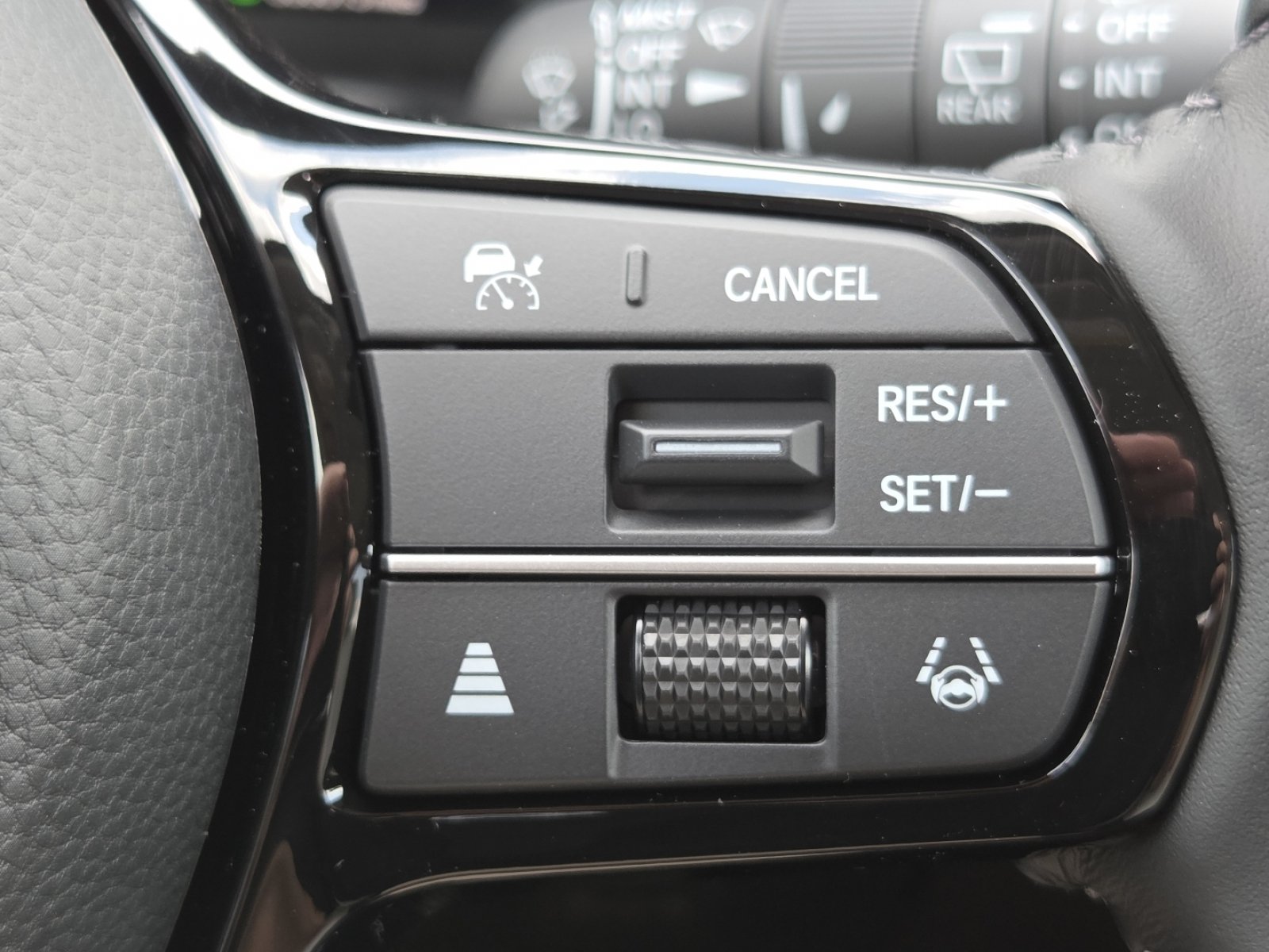 New 2026 Honda CR-V EX-L image 9