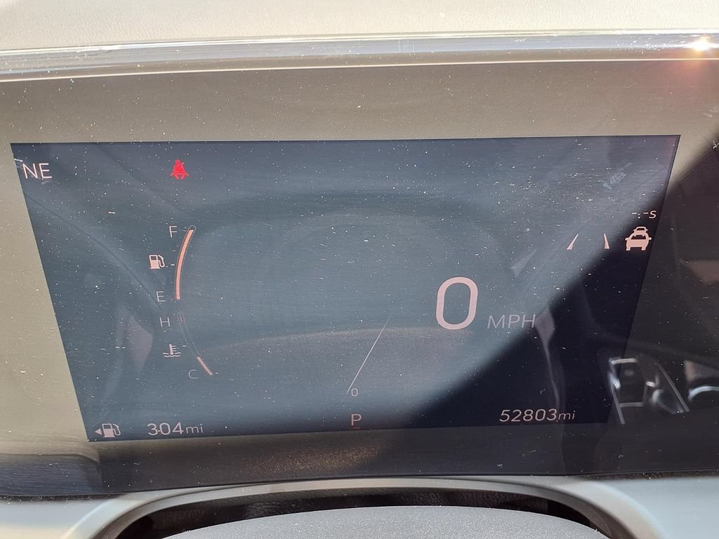 Used 2024 Buick Encore GX Sport Touring FWD image 20
