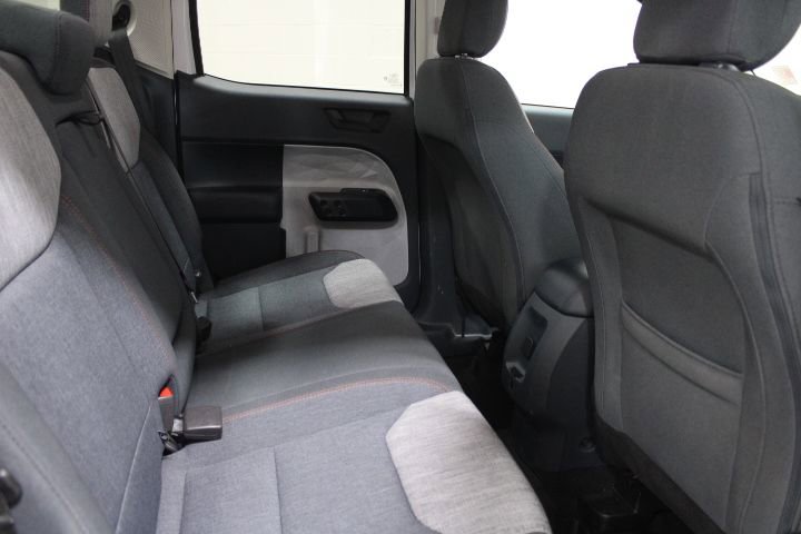 Used 2023 Ford Maverick XLT w/ Equipment Group 300A Standard image 29