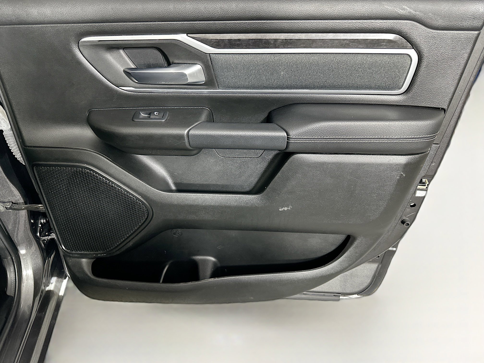 Used 2022 RAM 1500 Big Horn AWD/4WD image 28