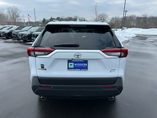 Used 2025 Toyota RAV4 XLE image 7