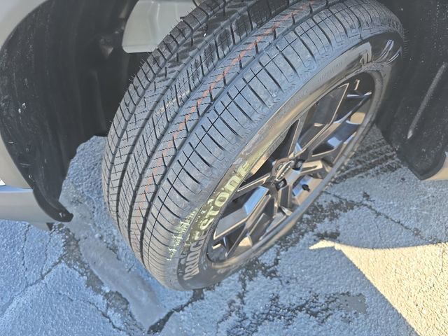 New 2025 Honda Pilot Touring image 34