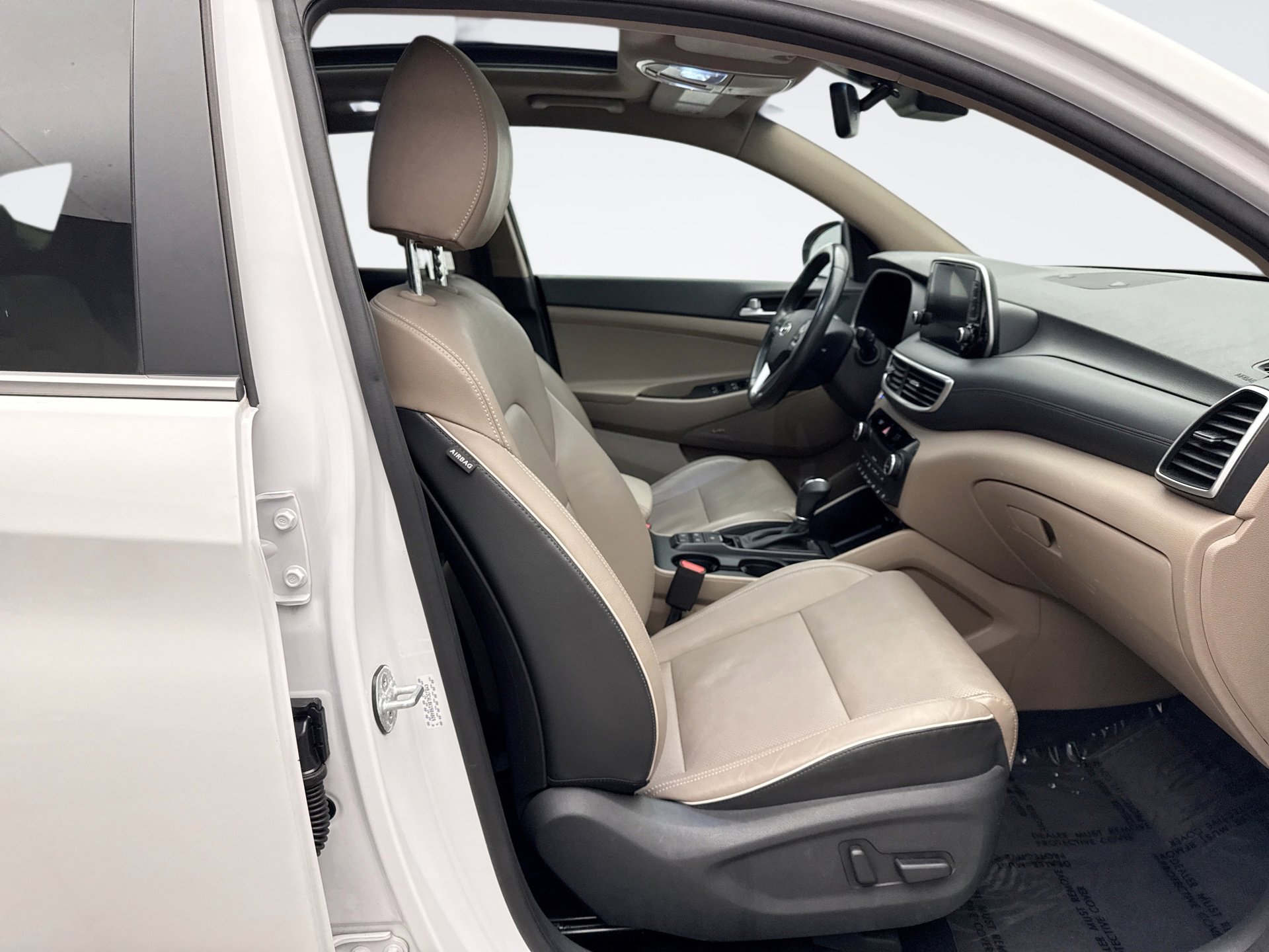 Used 2019 Hyundai Tucson Ultimate image 19