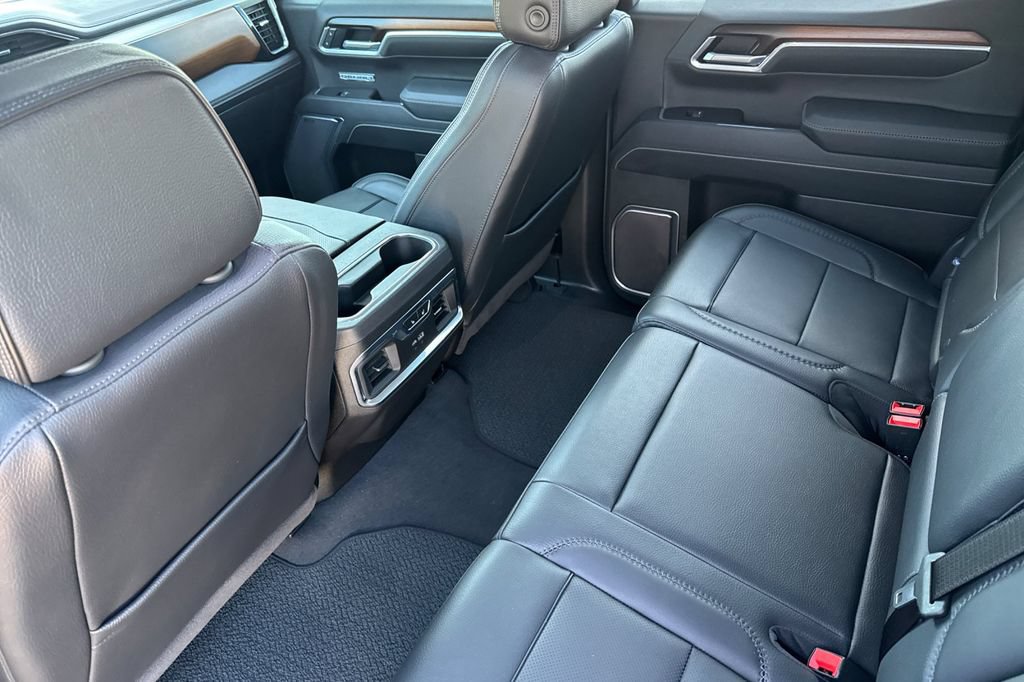Used 2025 GMC Sierra 1500 Denali AWD/4WD image 15