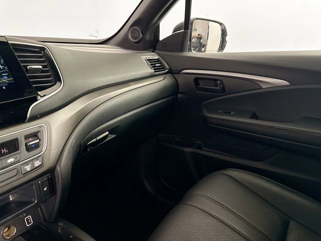Used 2023 Honda Passport TrailSport image 46