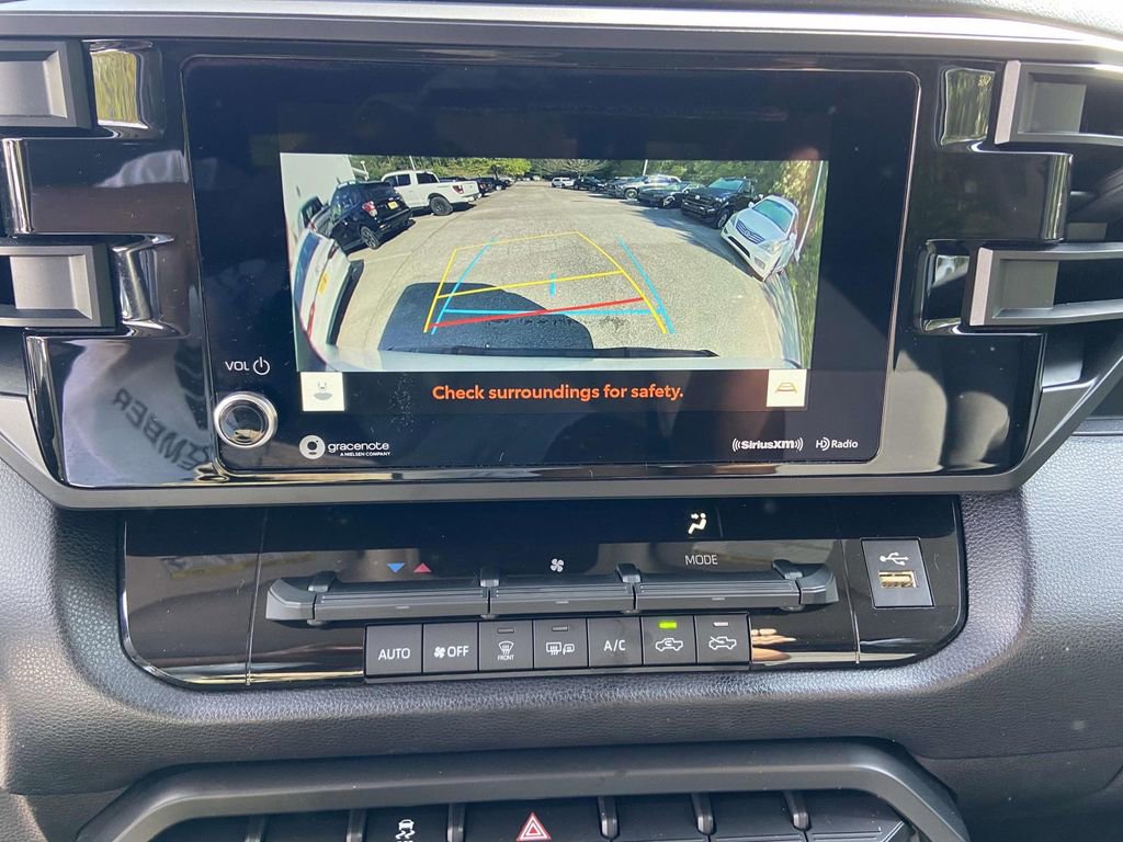 Used 2024 Toyota Tundra SR AWD/4WD image 22