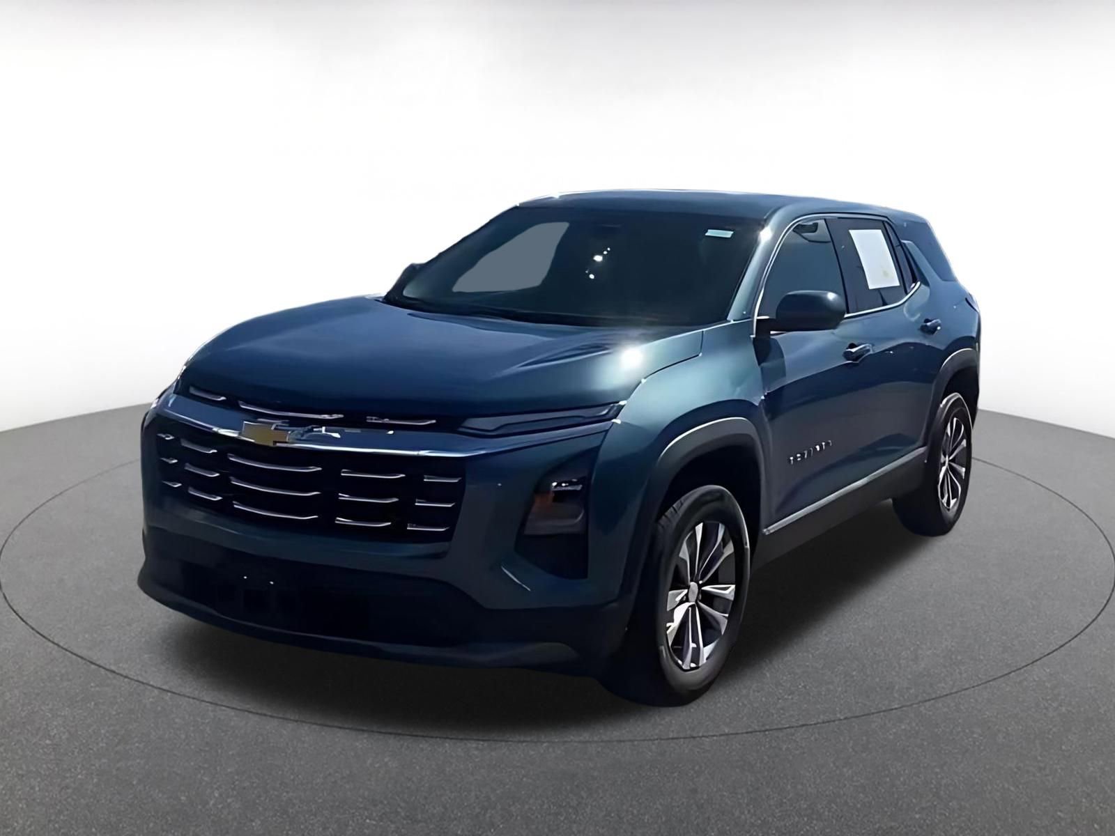 Used 2025 Chevrolet Equinox LT image 7