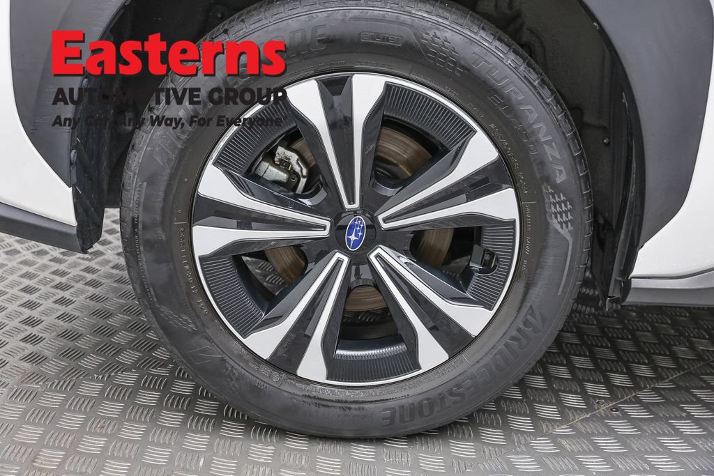 Used 2023 Subaru Solterra AWD image 30