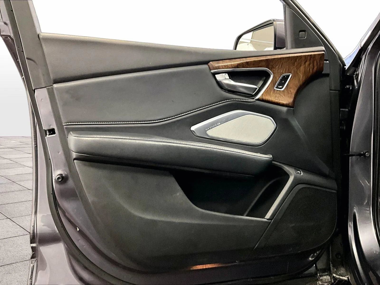 Used 2019 Acura RDX AWD w/ Advance Package image 23