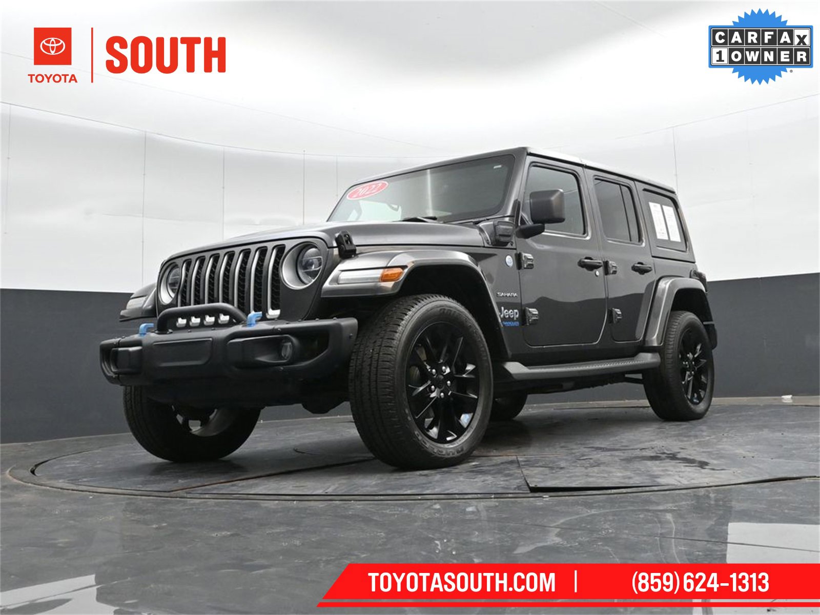 Used 2022 Jeep Wrangler Unlimited Sahara 4xe image 37