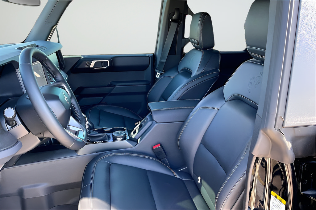 New 2025 Ford Bronco Badlands AWD/4WD image 10