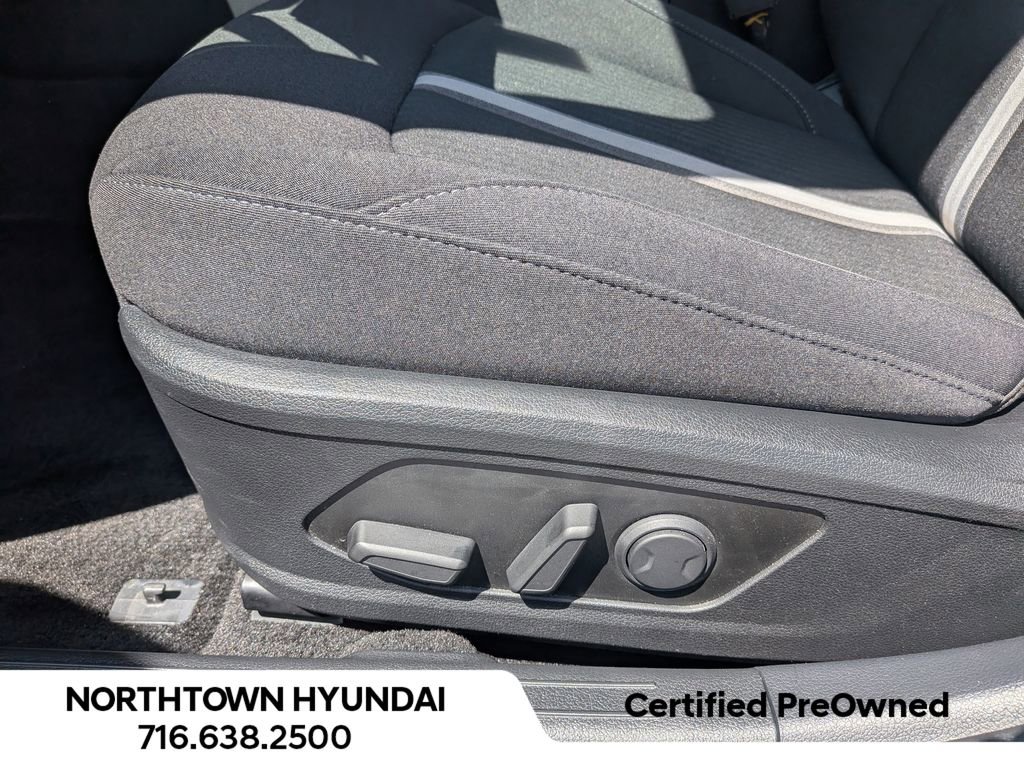 Certified 2024 Hyundai Sonata SEL w/ Convenience Package FWD image 35