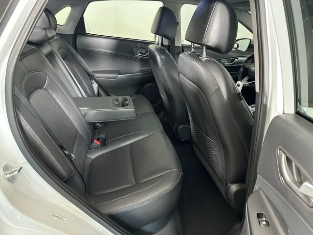 Used 2021 Hyundai Kona Limited image 27