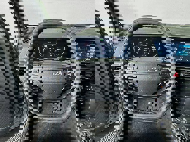 New 2026 Kia Sportage X-Line w/ X-Line Technology Package image 11