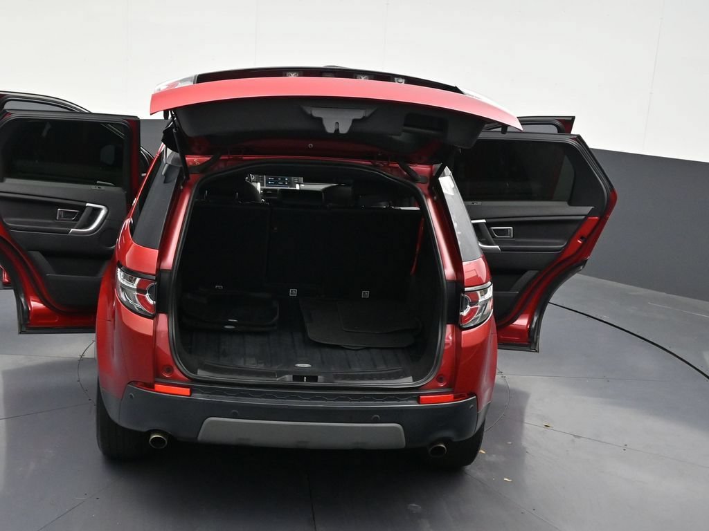 Used 2018 Land Rover Discovery Sport SE AWD/4WD image 34