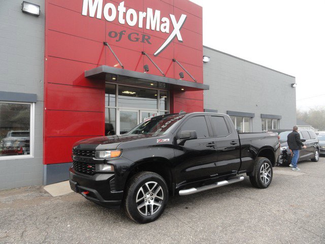 Used 2019 Chevrolet Silverado 1500 Custom Trail Boss w/ Custom Convenience Package