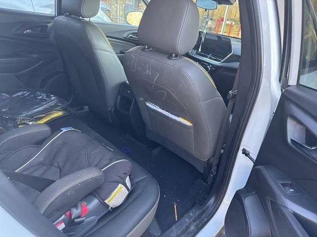 Used 2025 Chevrolet Trax ACTIV w/ Driver Confidence Package image 30