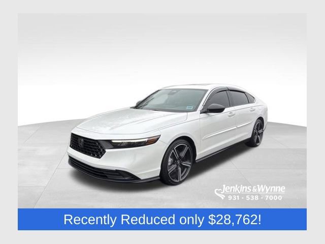 Used 2025 Honda Accord Sport image 1