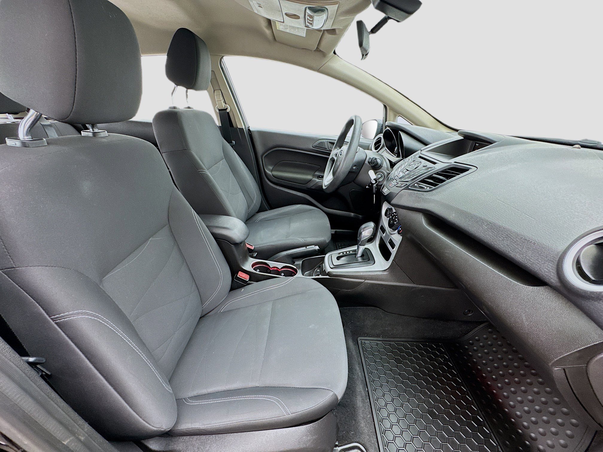 Used 2018 Ford Fiesta SE FWD image 18