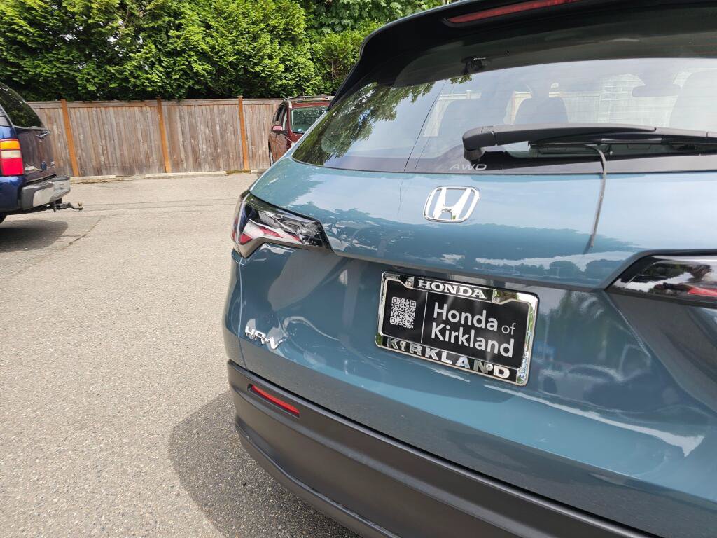 Used 2024 Honda HR-V LX image 15