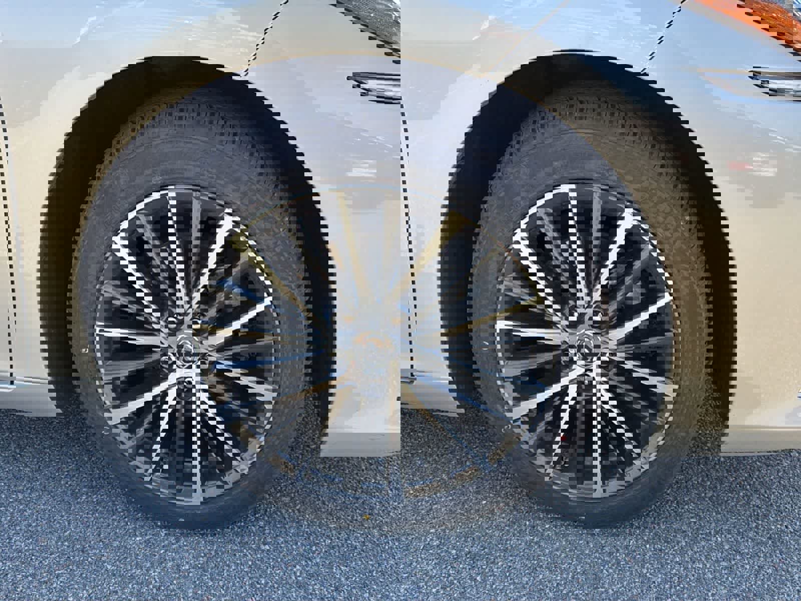 Used 2022 Lexus ES 350 w/ Premium Package image 21