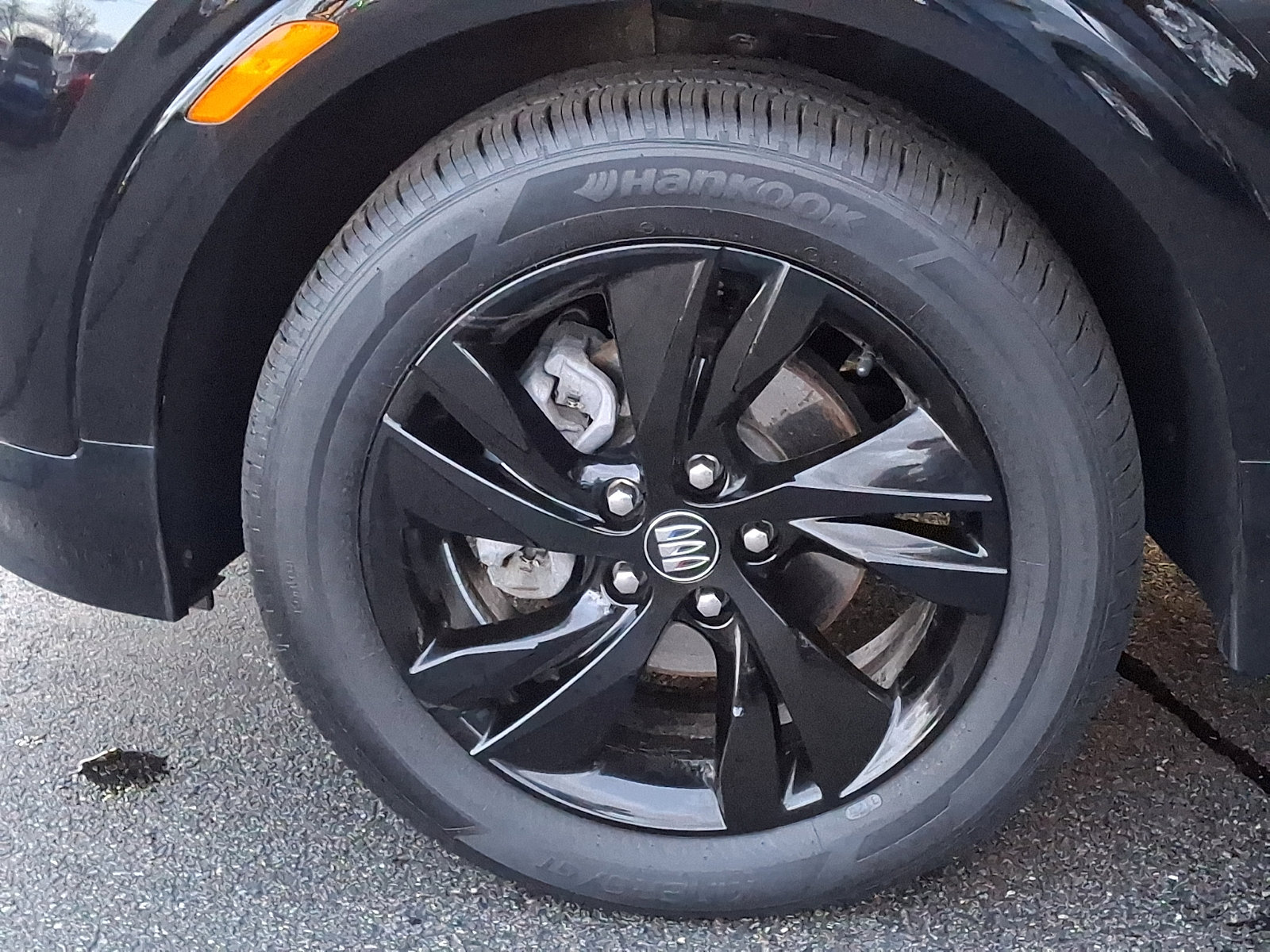 Certified 2024 Buick Encore GX Sport Touring w/ Comfort Package image 28