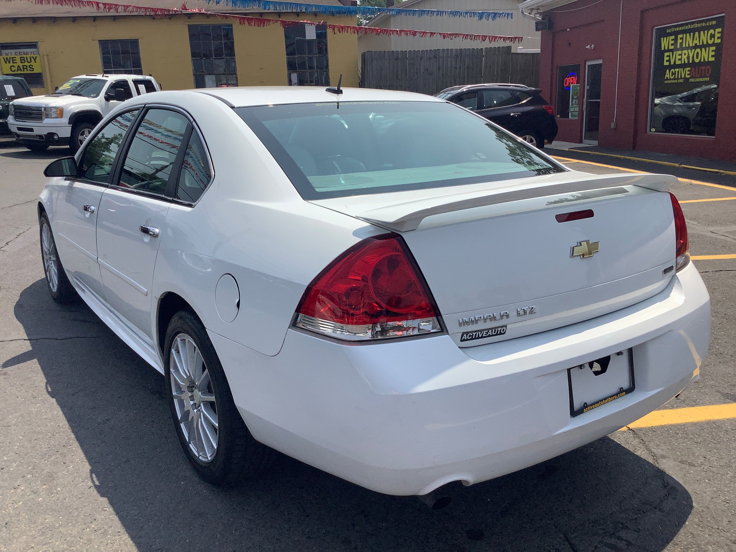 Used 2015 Chevrolet Impala LTZ FWD image 5