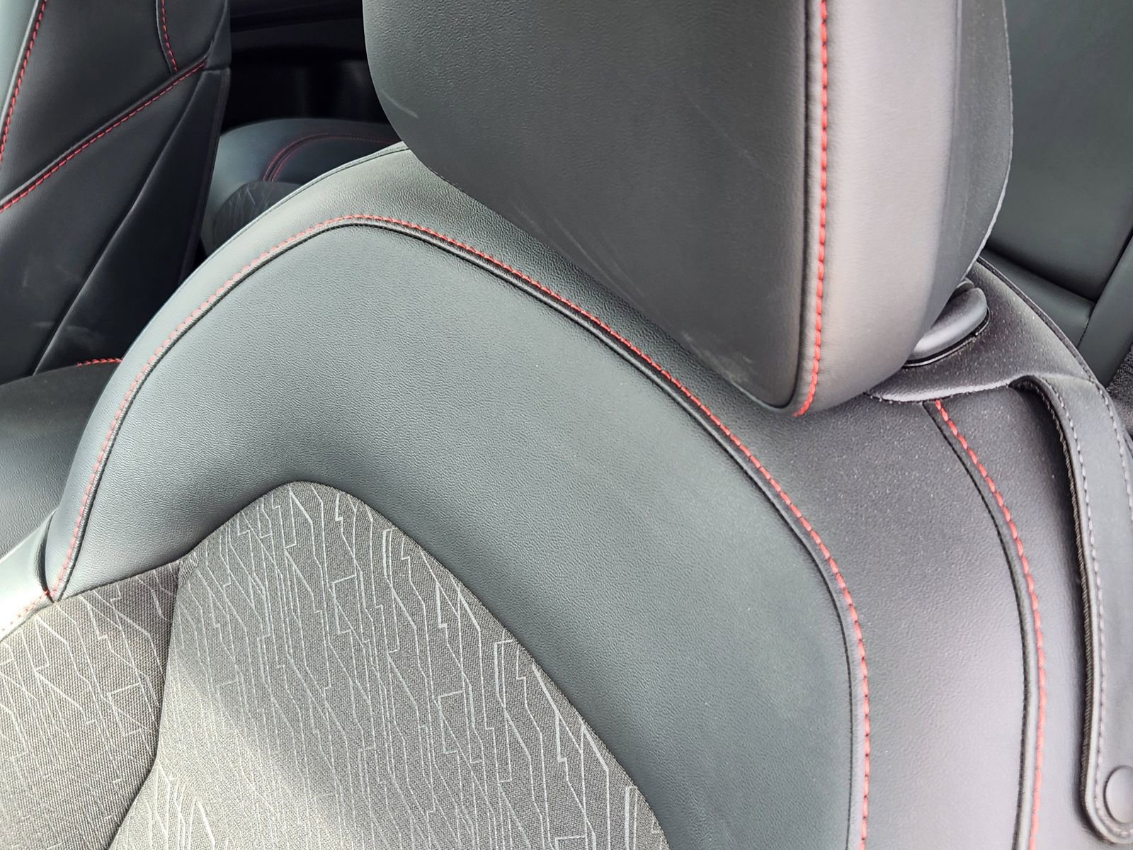 New 2025 Dodge Charger R/T w/ Quick Order Package 25M R/T image 15