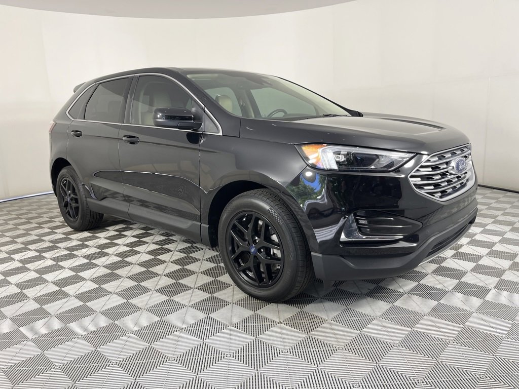 Certified 2022 Ford Edge SEL