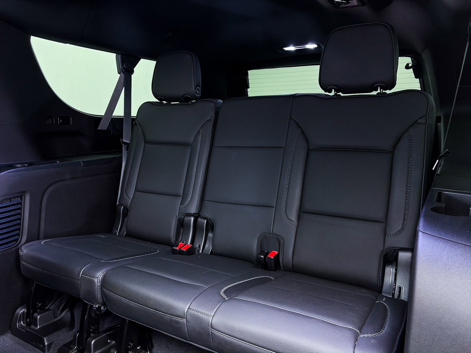 Used 2021 GMC Yukon XL Denali w/ Denali Ultimate Package RWD image 40