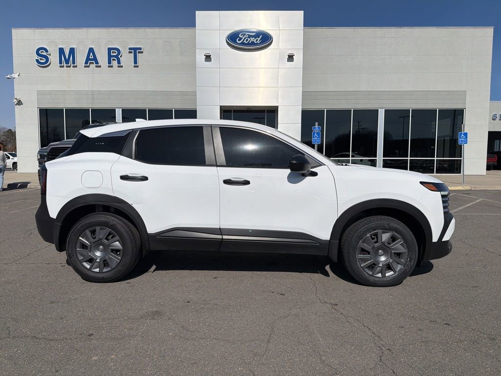 Used 2025 Nissan Kicks S