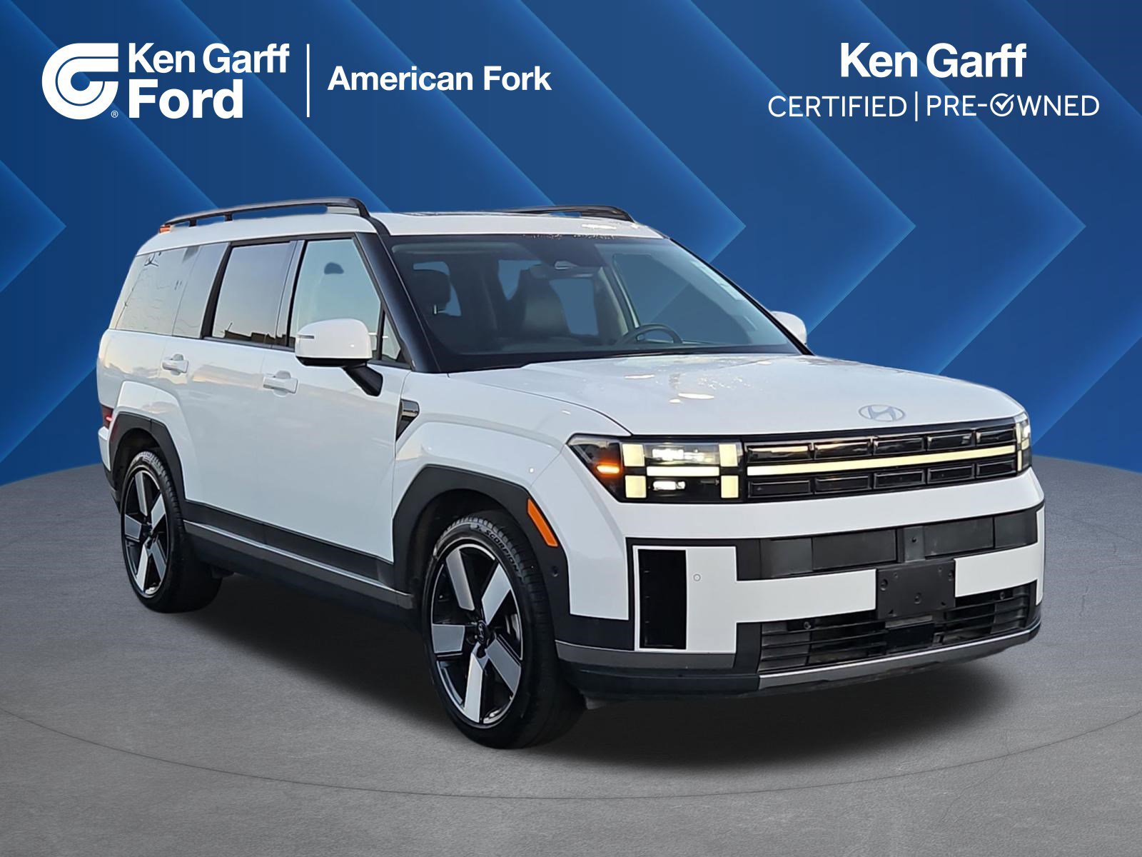 Used 2025 Hyundai Santa Fe Limited image 1