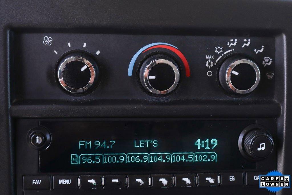 Used 2018 Chevrolet Express 3500 RWD image 24