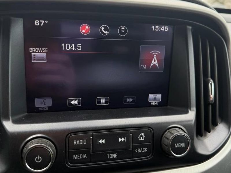 Used 2015 GMC Canyon SLE image 15