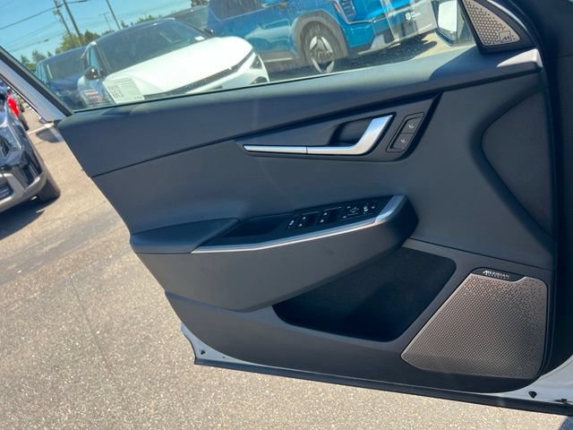 Certified 2024 Kia EV6 Wind w/ Wind Technology Package AWD/4WD image 15