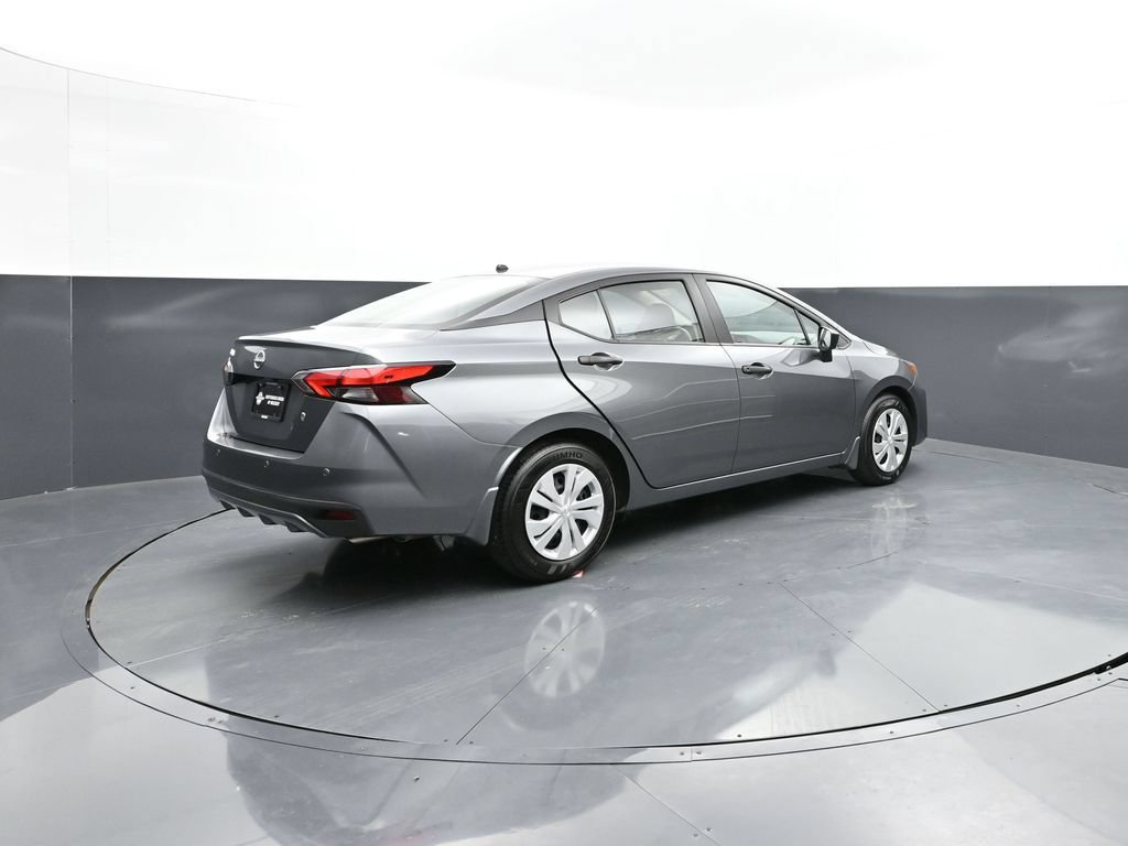 Used 2024 Nissan Versa S w/ Trunk Package FWD image 5
