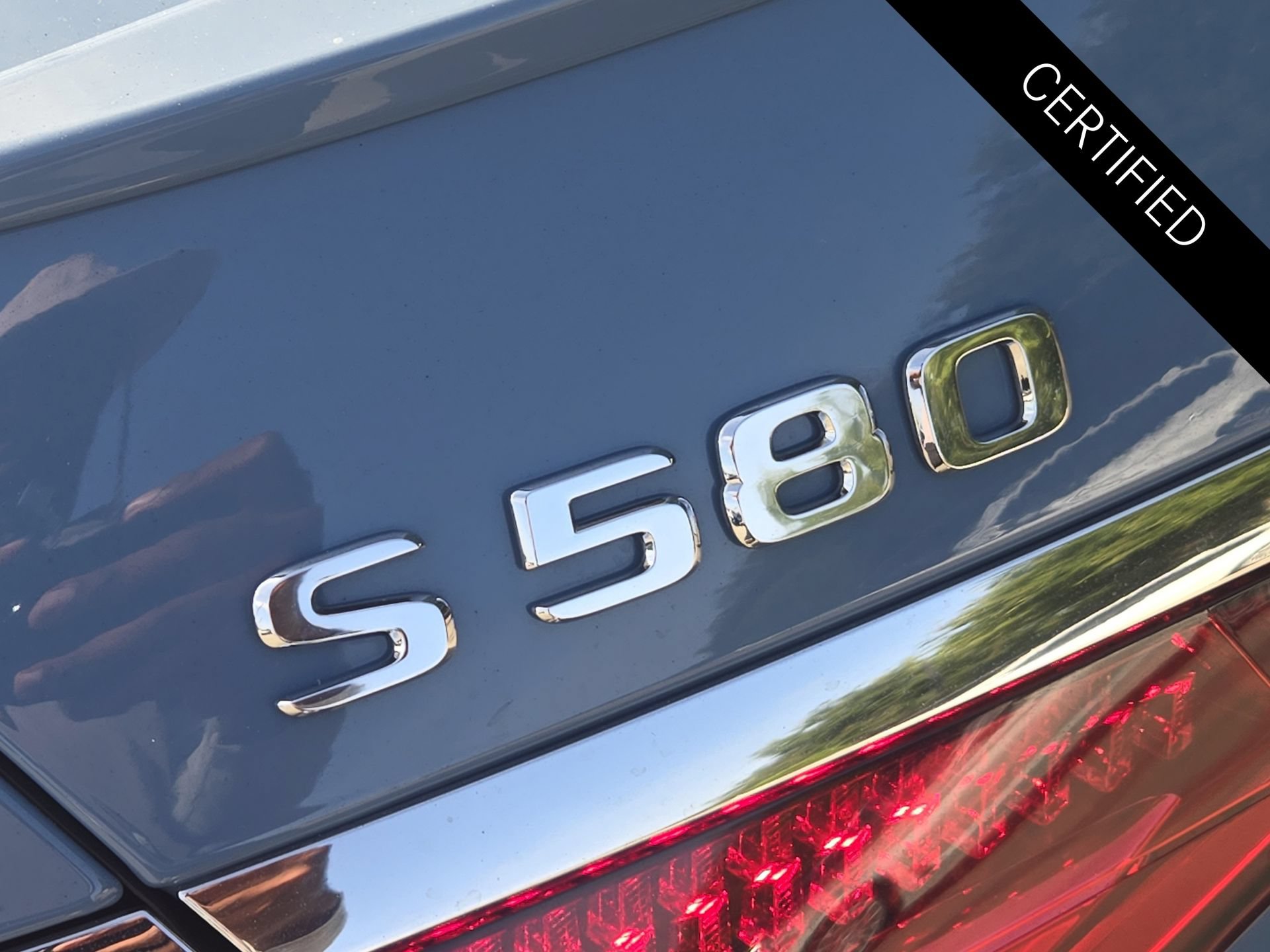 Certified 2023 Mercedes-Benz S 580 4MATIC Sedan image 13
