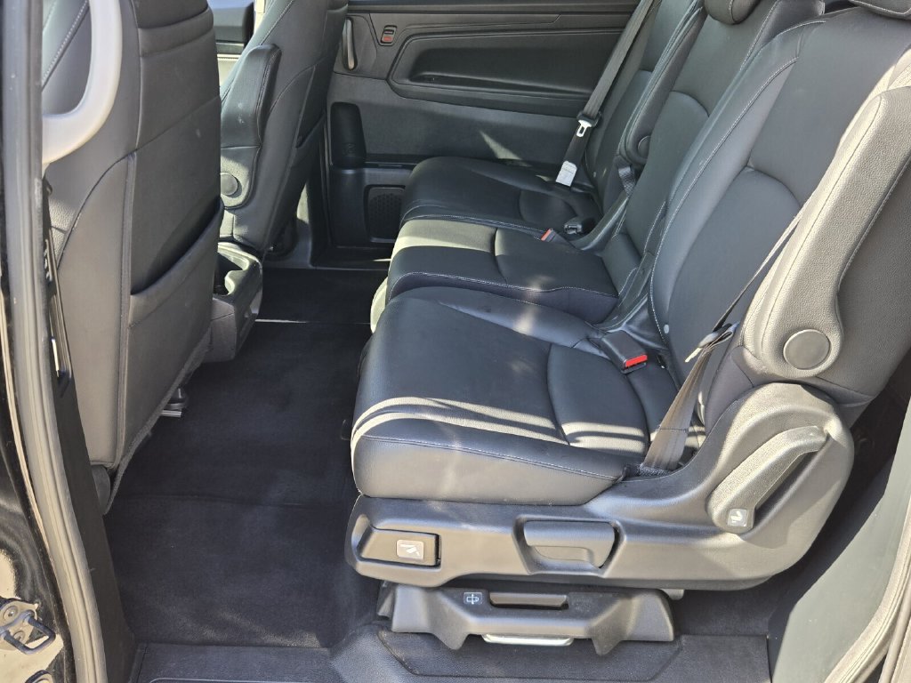 Certified 2024 Honda Odyssey Touring image 11