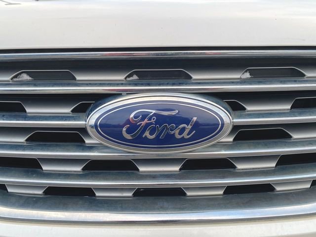Used 2019 Ford Edge SEL w/ Equipment Group 201A image 29