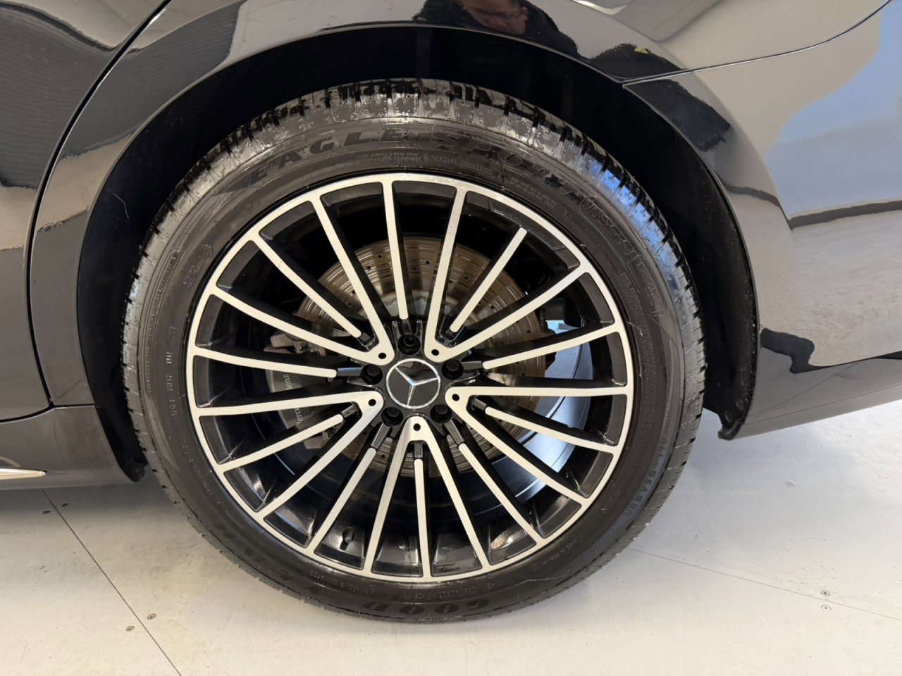 Used 2022 Mercedes-Benz S 580 4MATIC Sedan image 57