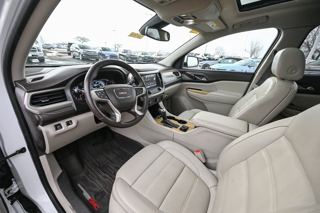 Used 2017 GMC Acadia Denali w/ Technology Package image 20