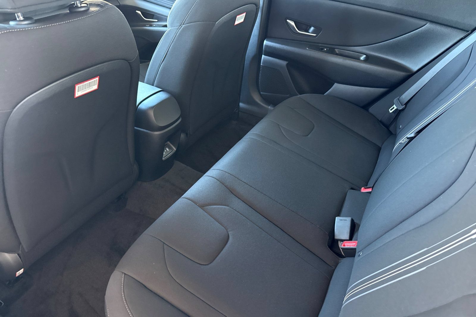 New 2026 Hyundai Elantra Hybrid FWD image 11