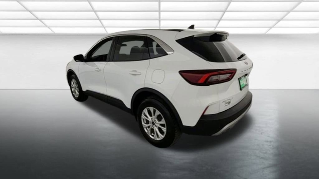 Used 2023 Ford Escape Active w/ Tech Pack #1 image 6