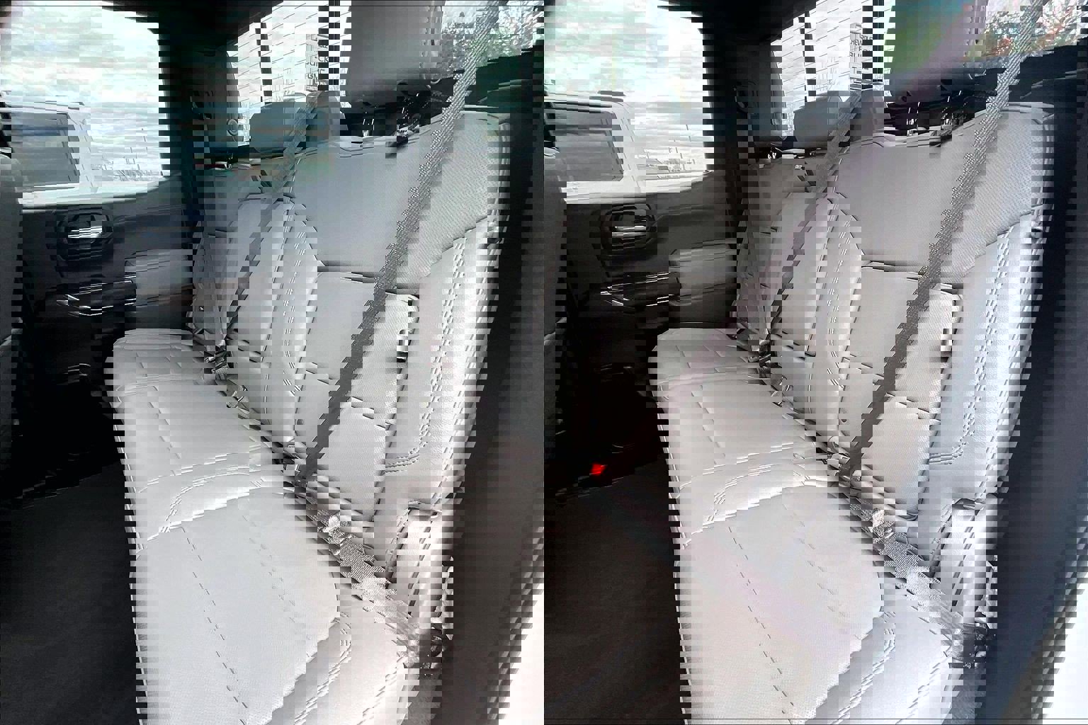 Used 2021 GMC Sierra 1500 SLT w/ SLT Premium Package image 22