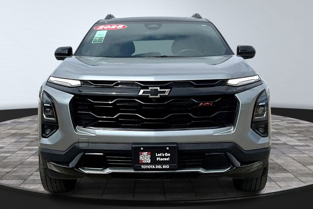 Used 2025 Chevrolet Equinox RS w/ Safety and Technology Package image 3